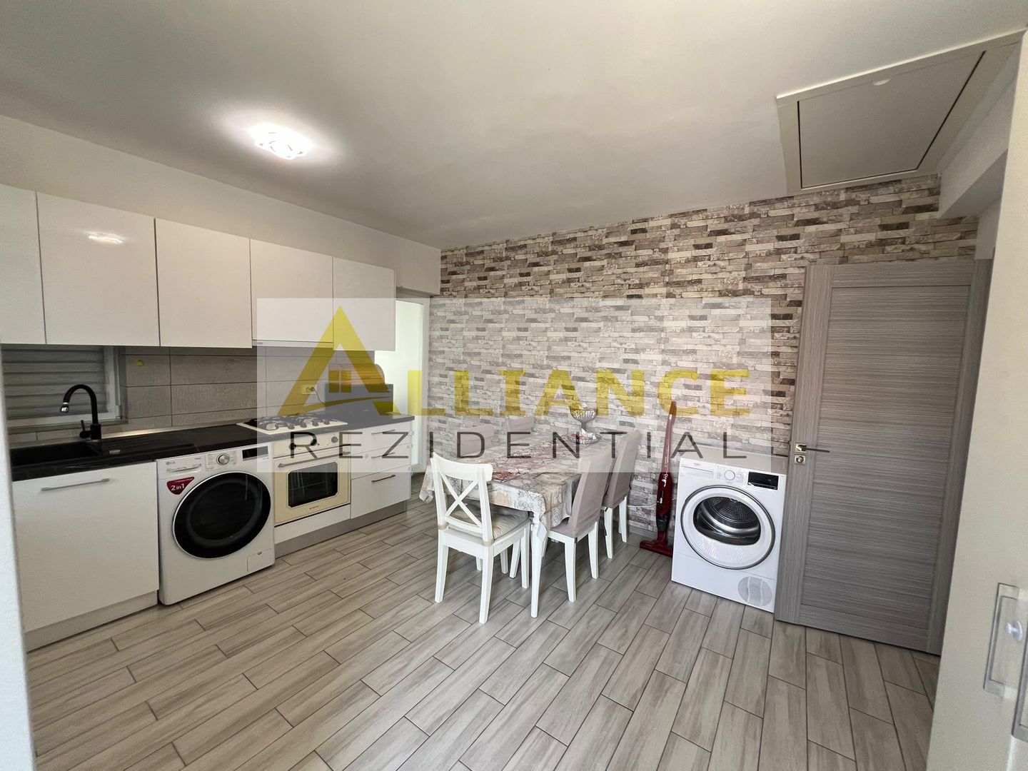 CASA PARTER MOBILATA SI UTILATA -3 CAMERE- TEREN 300MP - Poză 7
