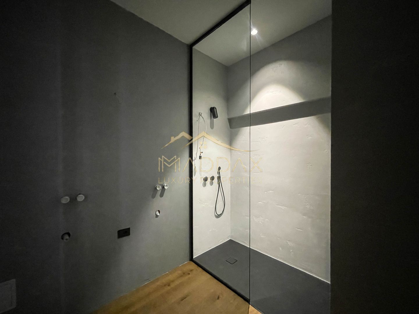 Incredible Penthouse *433 SQM* + 160 SQM Terrace // Baneasa - Poză 52