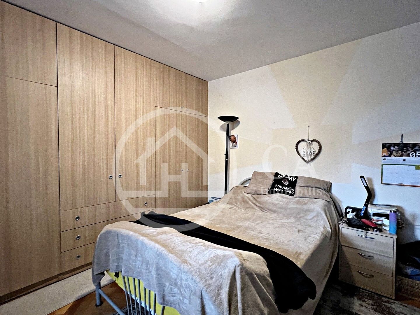 Apartament cu 3 camere de vanzare in zona Rogerius, Oradea - Poză 8