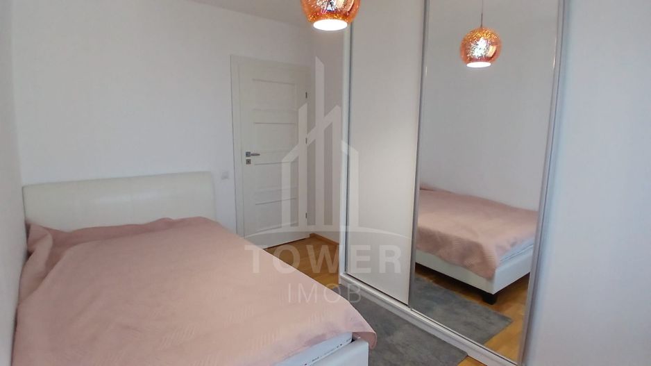 Apartament 3 camere | zona Central - Poză 5