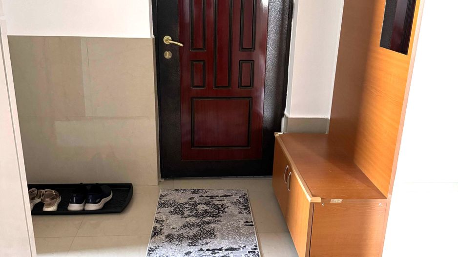 🏡 Închiriez Apartament cu 2 camere , loc de parcare, 250 m metrou Titan - Poză 8