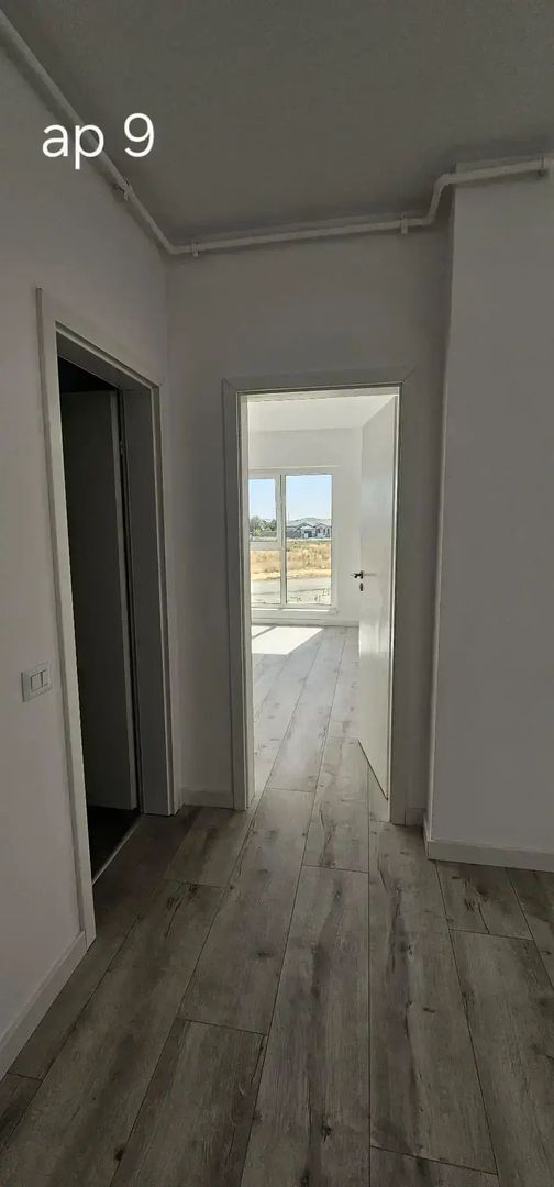 Apartament 2 camere de vanzare Arad - Poză 9