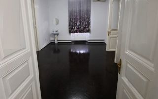 VILA - Parter 5 Camere, 140 mp si Demisol. Zona Ecaterina Teodoroiu. - Poză 6