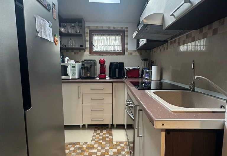 BRASADAS vinde ap cam etaj 3/3 2007 UNIRII. - Poză 7