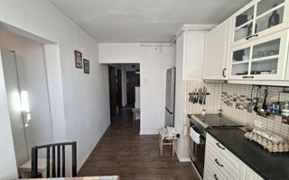 Apartament 3 camere semidecomandat Apolo Brasov - Poză 10