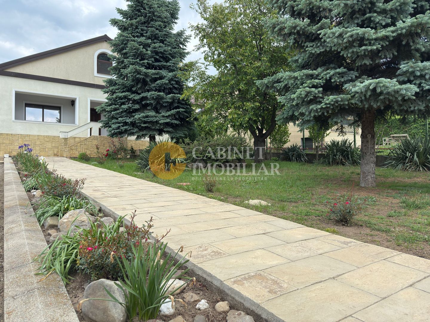 Proprietate deosebită în Aroneanu – 2 case pe teren generos de 1209 mp - Poză 22