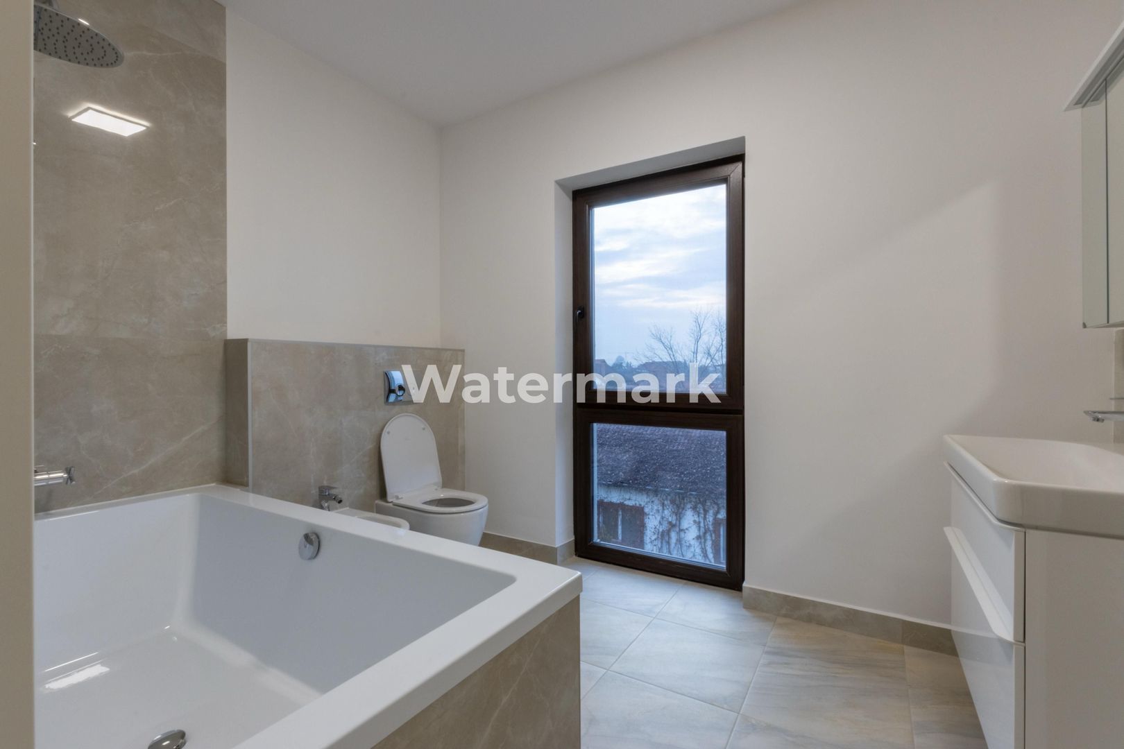 Apartament cu 4 camere de închiriat în zona Alexandru cel Bun - Poză 20