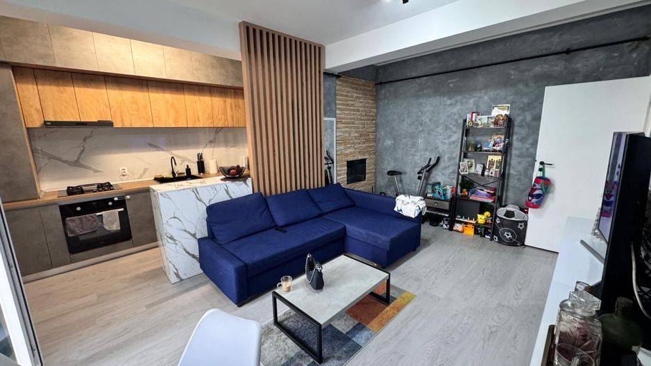 AP. 2 CAMERE MOBILAT/UTILAT, BLOC NOU, LOC PARCARE, CENTRALA, COMIS 0% - Poză 1