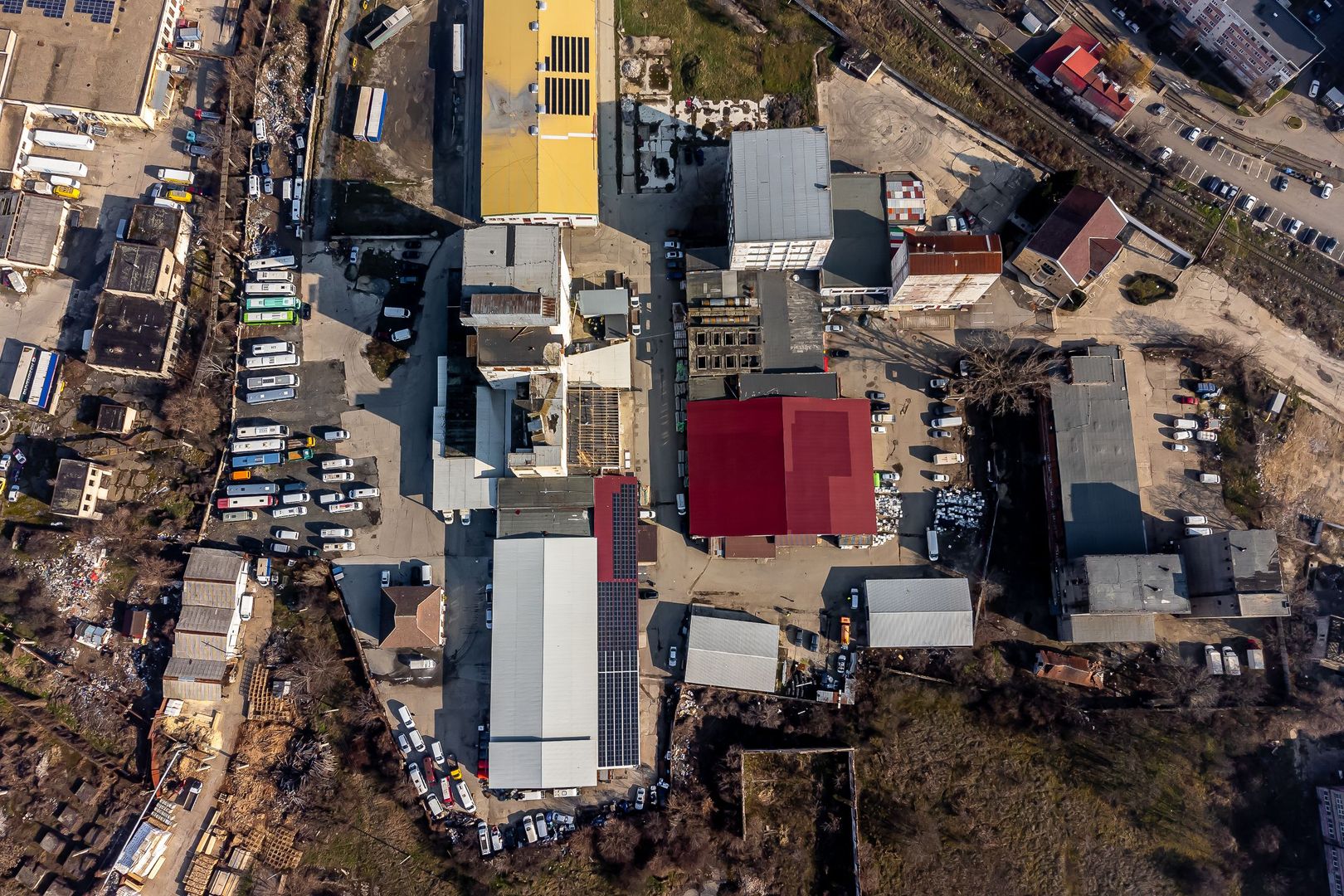 Platforma industriala 3552 mp hale beton si 9883 mp teren - Poză 6