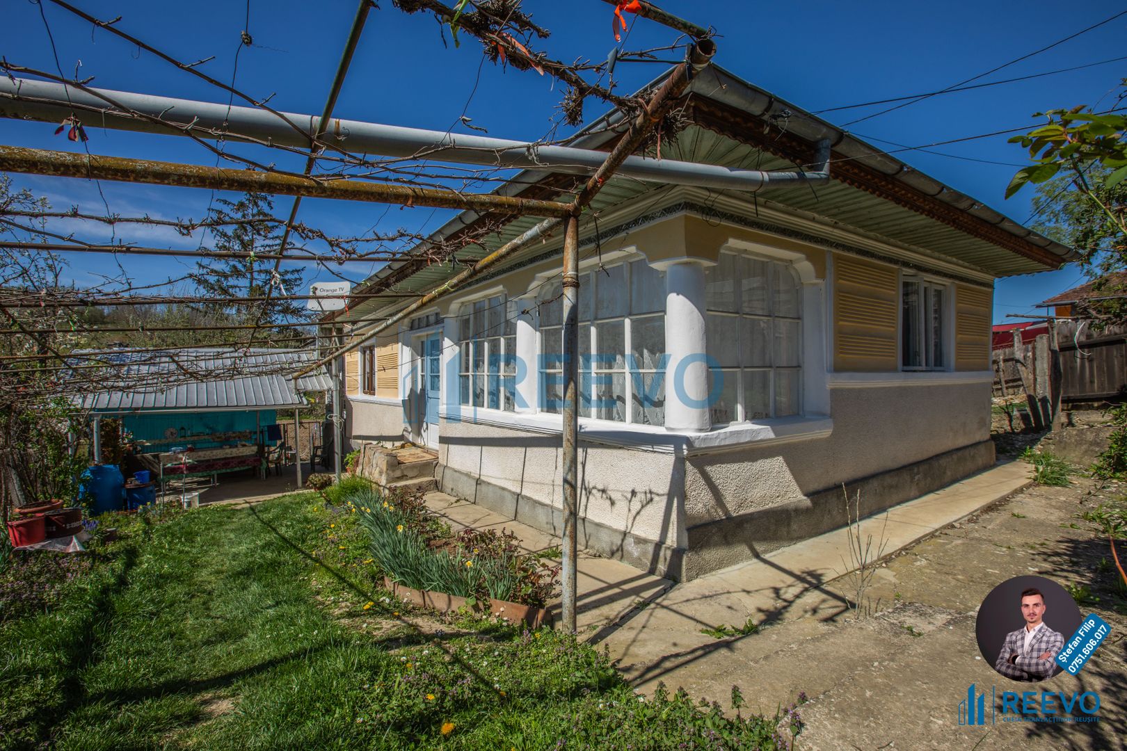 Casă și teren de vânzare, sat Buda, Blăgești, Bacău - Poză 1