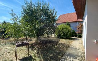 Casă mare și modernă - Poză 8