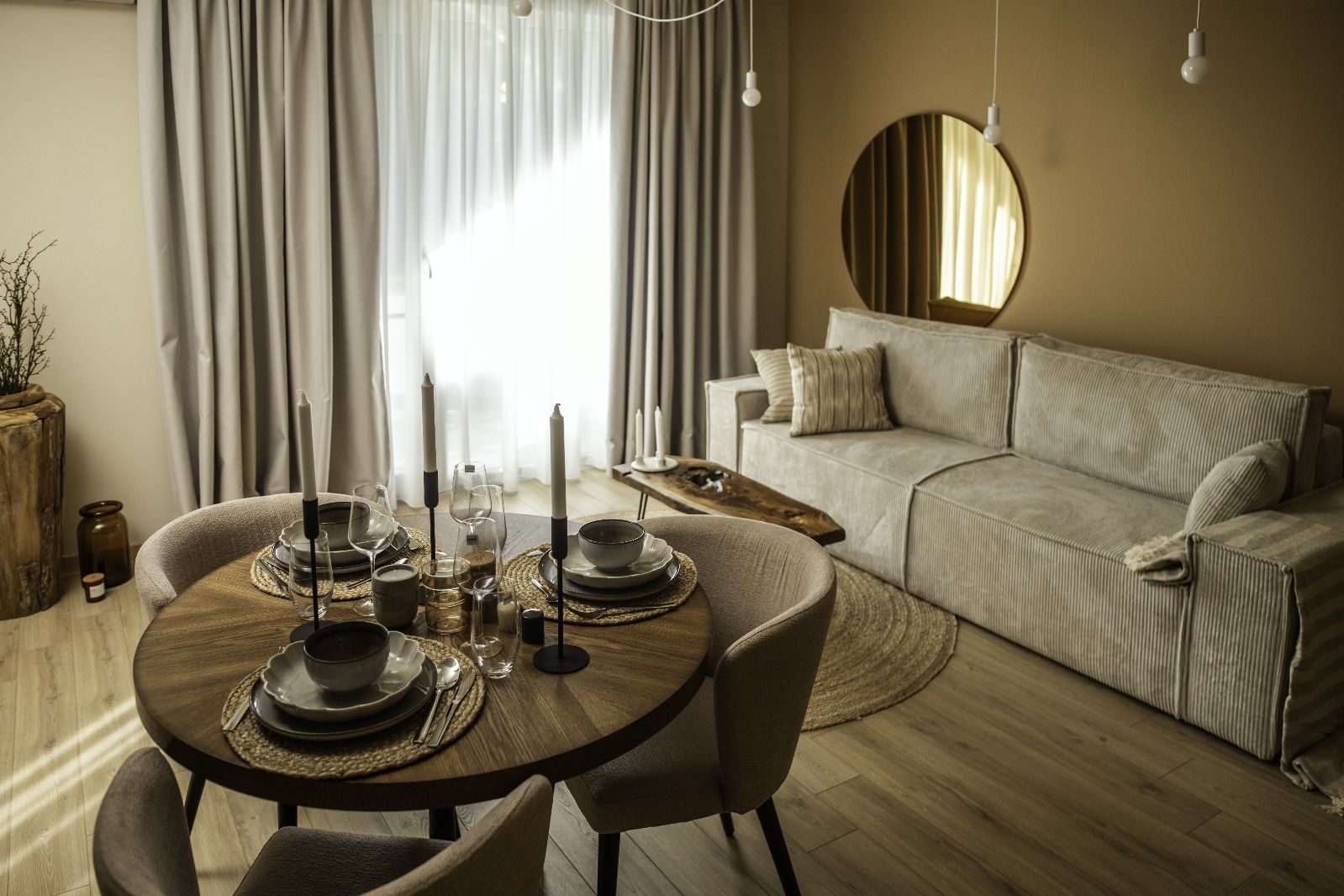 Apartament deosebit  2 camere zona Lipovei - Poză 5