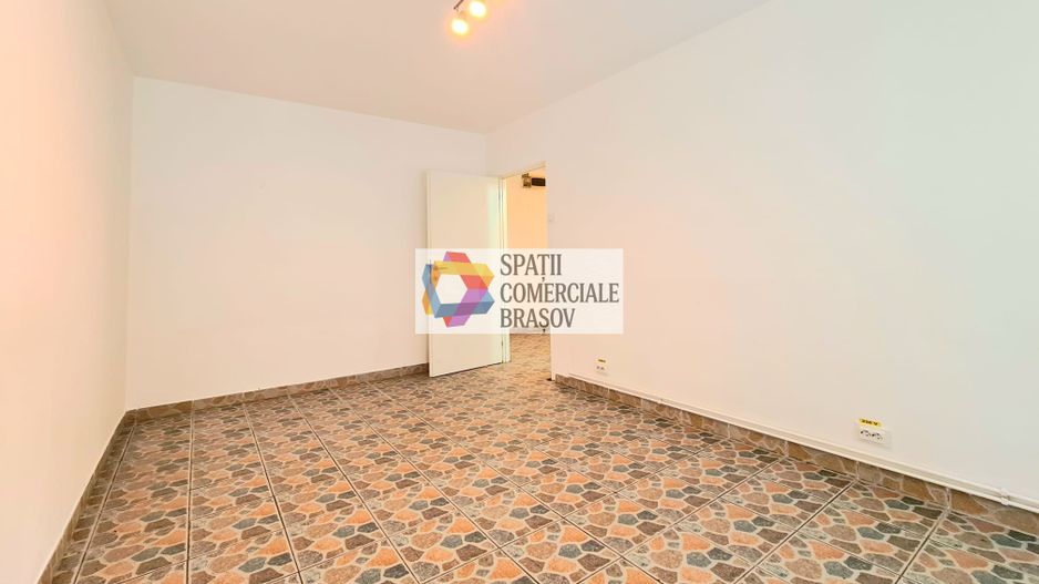 Apartament cu doua camere, zona Racadau 55 mp - Poză 9