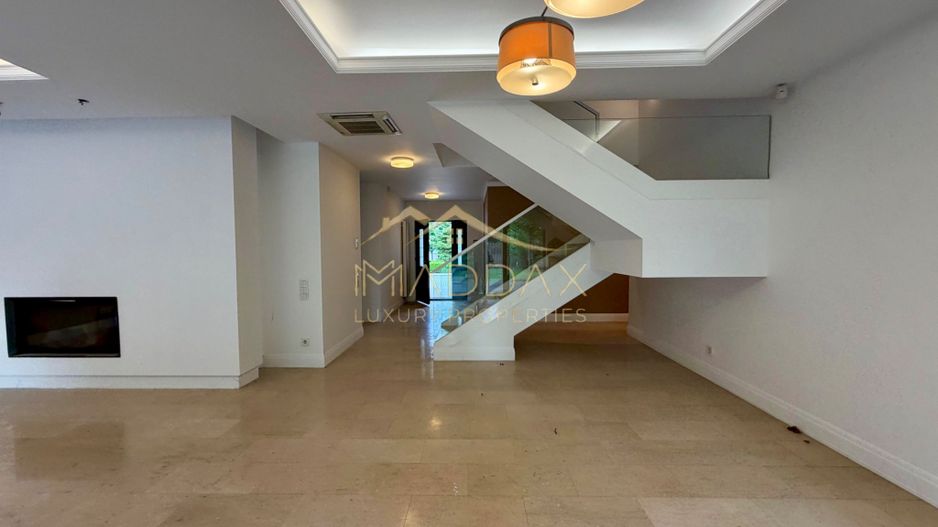 Vila cu 9 camere *900 teren* & piscina privata // Pipera - Poză 12