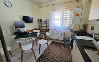 Apartament 3 Camere, Decomandat, Complet Mobilat, Cetate - Poză 6