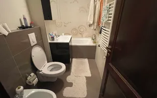 Apartament 4 camere,etaj 1,zona Bucovina - Poză 12