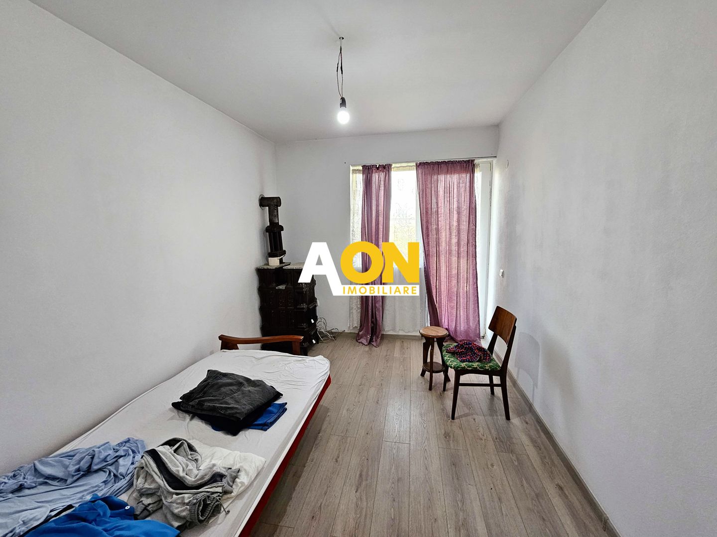 Casa semifinisata, 4 camere, 1755 mp teren, la asfalt, zona Paclisa - Poză 11