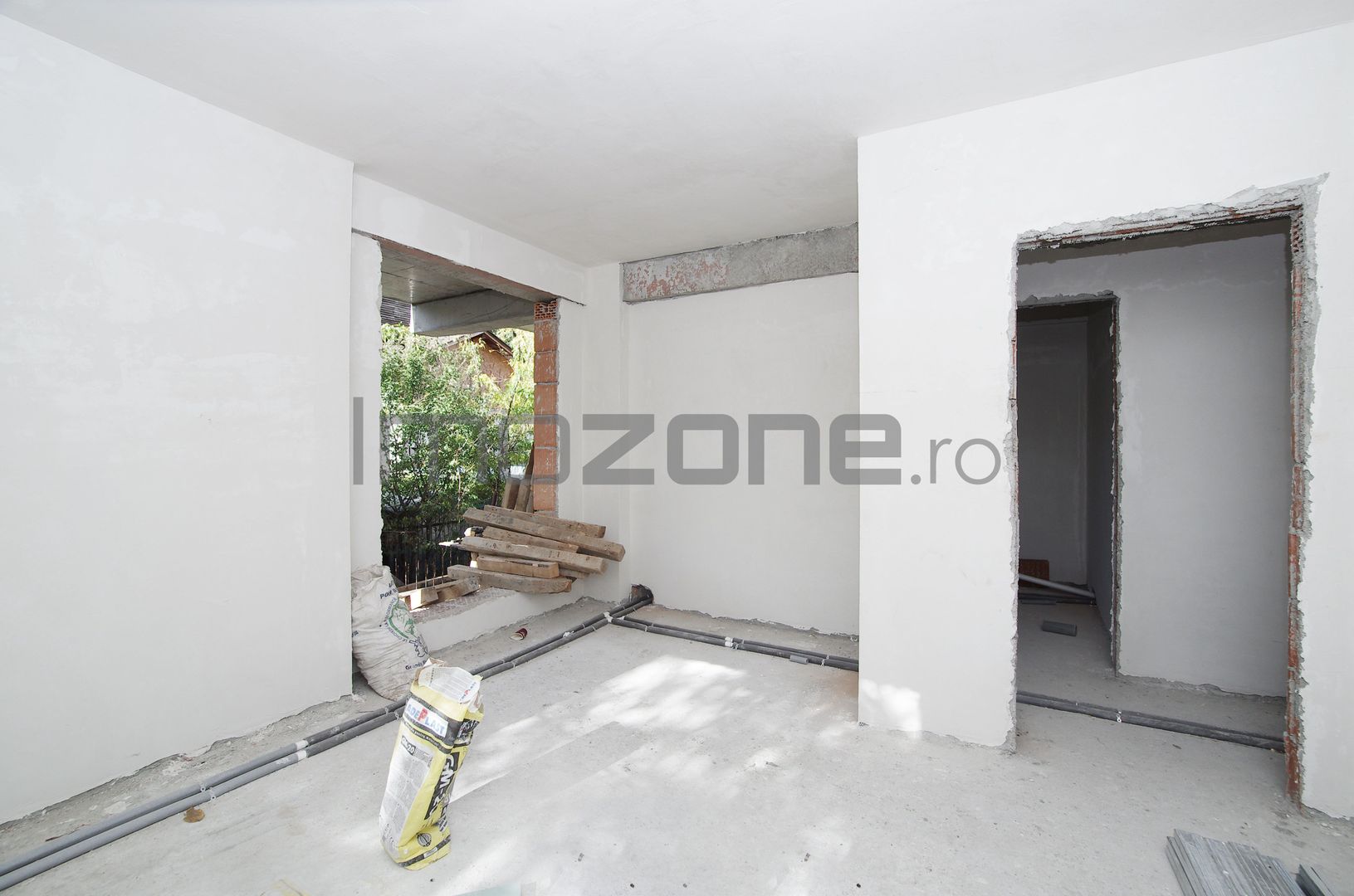 The Building - Barsanesti - Poză 44