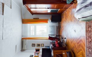 Apartament cu 4 camere la casa in centru - Poză 4
