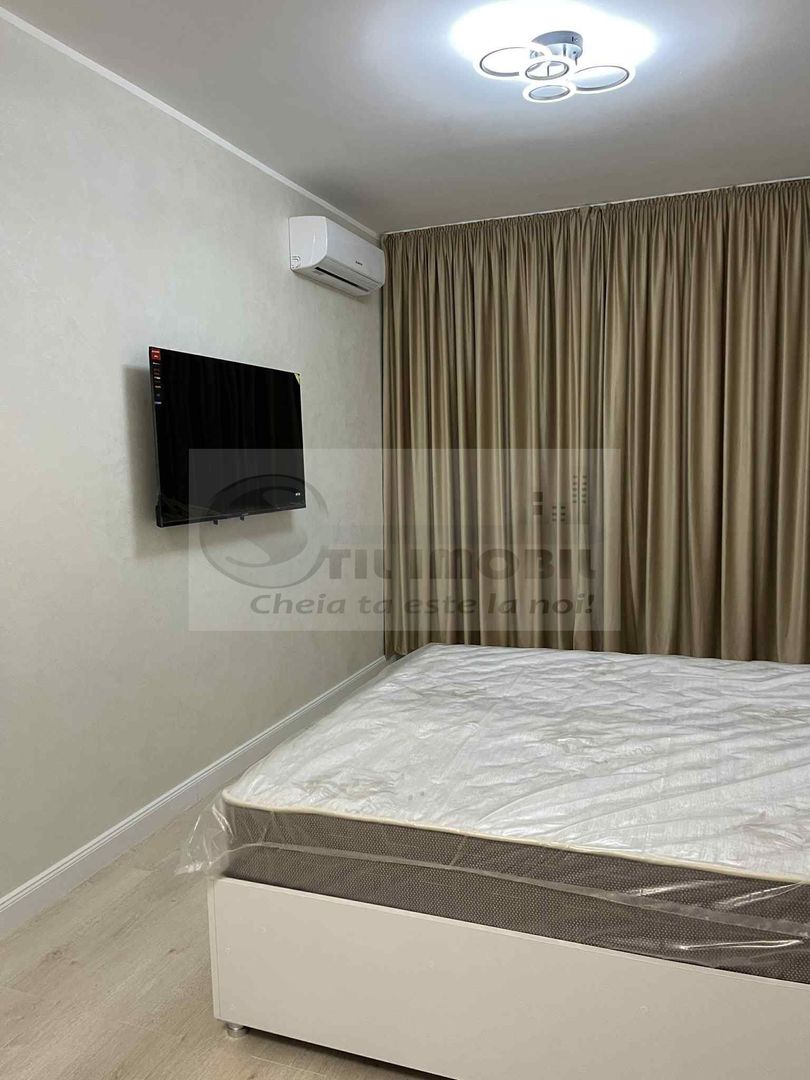 Apartament modern cu 1 camera si balcon - Royal Town, Copou - 450€ - Poză 2