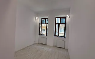 Apartament 2 camere tip duplex { Centrul Istoric -Piata Unirii } - Poză 12
