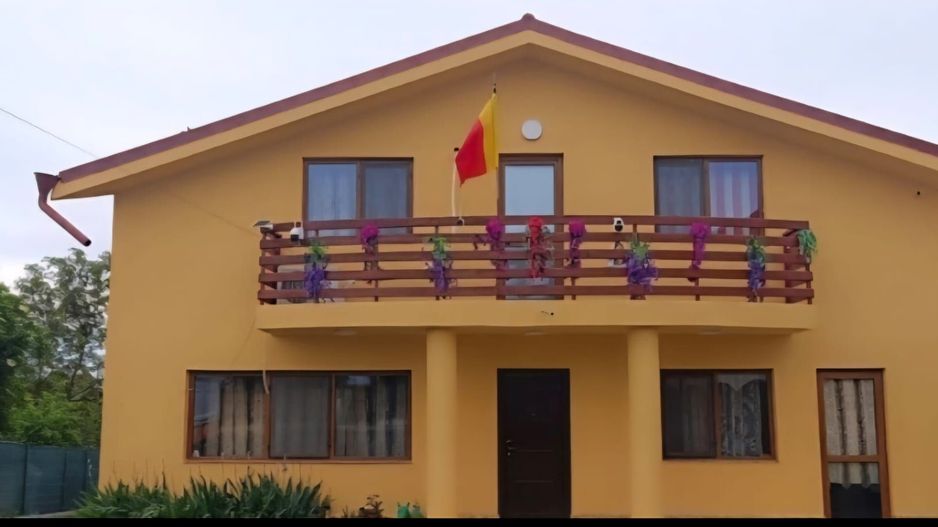 Casa de inchiriat | Snagov | acces direct la lac | ponton propriu - Poză 2