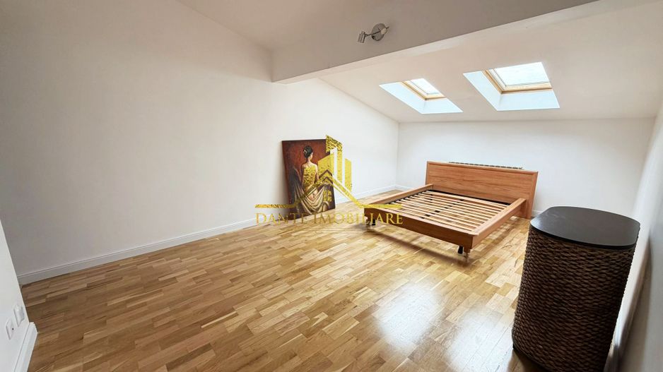 Casa, 6 camere, ultrafinisata, lux, curte, garaj, Andrei Muresanu - Poză 12