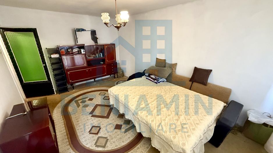 2 decomandate - etaj 3 - 53mp - teava de gaze - 1981 - Rovine - Iorga - Poză 2