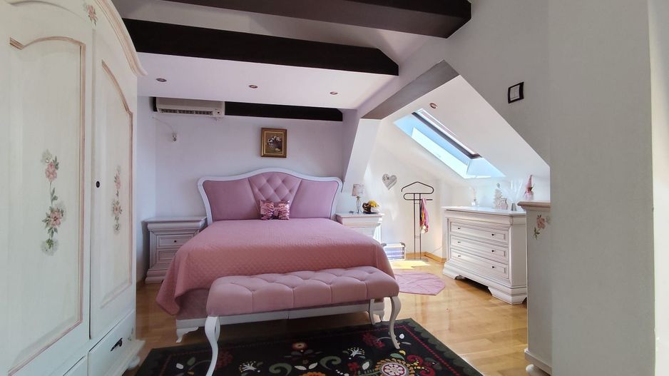 Casa cu Fotovoltaice si Pompa de Caldura, Calea Clujului, Oradea - Poză 7