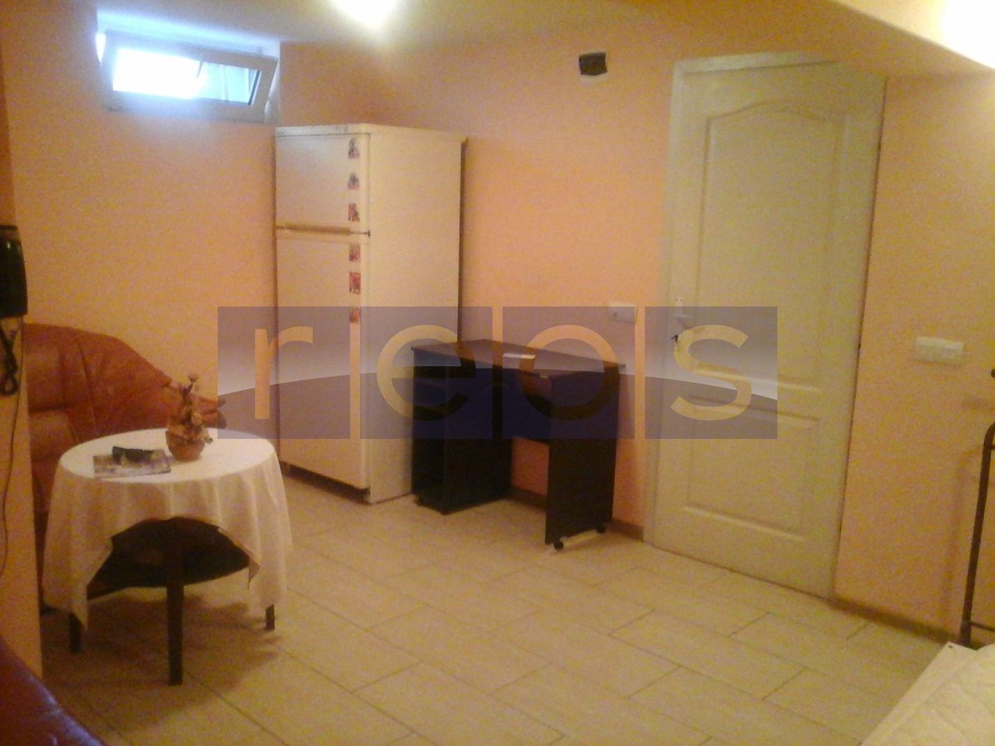 VANZARE 3 CAMERE IN VILA | SEMIDECOMANDAT |  ZONA TINERETULUI - Poză 3
