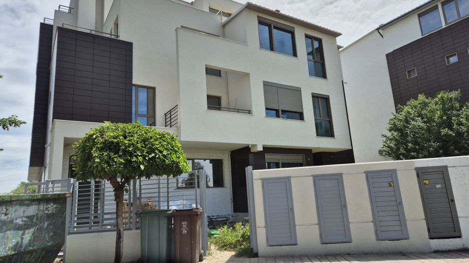 Vila 430,44 mp Green Lake Baneasa - Poză 44