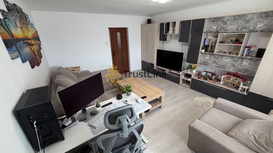 Apartament 3 camere de vanzare Alexandriei intersectie Margeanului - Poză 3