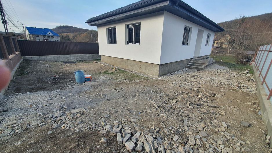 Casa 3 camere, 85mp, 430mp teren, garg,pavaj,0% comision - Poză 2