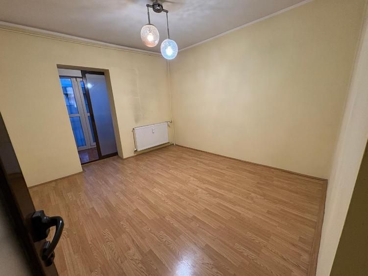 De vanzare Apartament 3 camere,  Panduri - 13 septembrie sector 5 - Poză 6