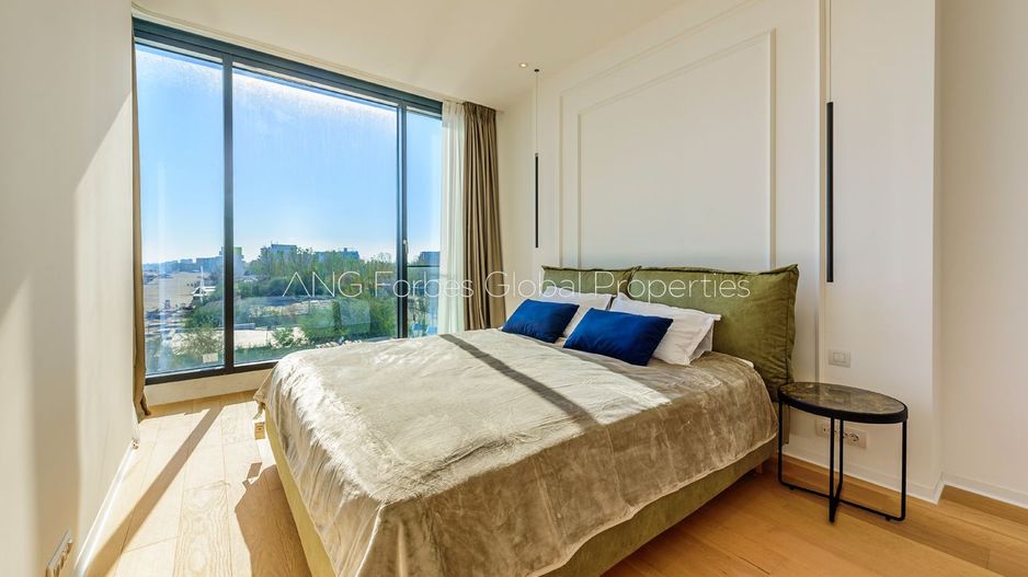 Apartamentul de la Malul Mării – Eleganță Contemporană în Inima Stațiunii - Poză 21