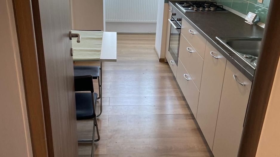 Apartament cu o camera, mobilat si utilat, sup 47 mp - Faleza Dunarii - Poză 13