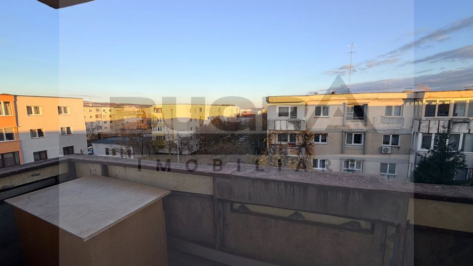 Apartament 3 camere, 65 mp, 2 balcoane, zona Kaufland - Poză 8