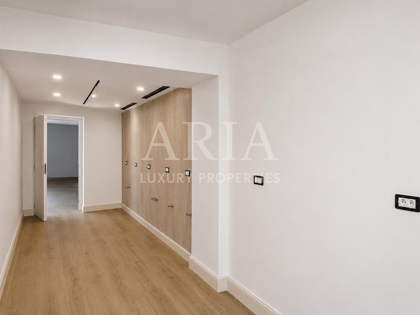 Vilă Ultra-Luxury | Lângă Pădure | Piscină Privată - Poză 40
