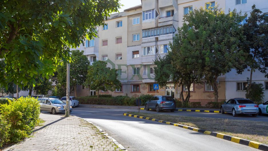 Apartament cu 4 camere, 90 mp, etaj 1 – Zona Nord, Bacău - Poză 34