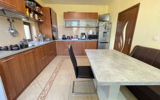 Casa individuală în zona Mehala-Ronat - Poză 4