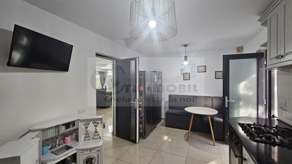 Vila plan parter - mobilata utilata - lux - Valea Adanca - Poză 15