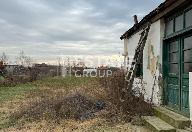 Teren cu casa demolabila in Sanandrei - Poză 1