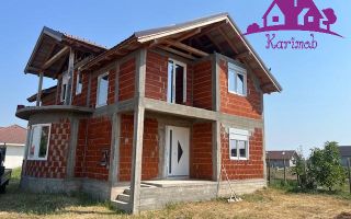 Casa in localitatea Osorhei - Poză 1