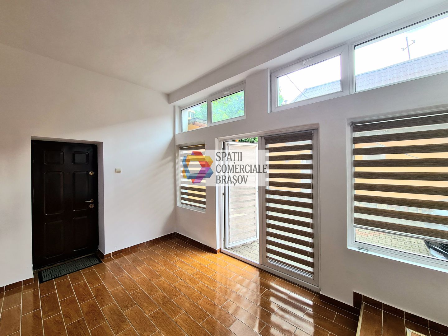 Spatiu birouri de închiriat Brasov - 200 mp  # spatii-comerciale-brasov.ro - Poză 1