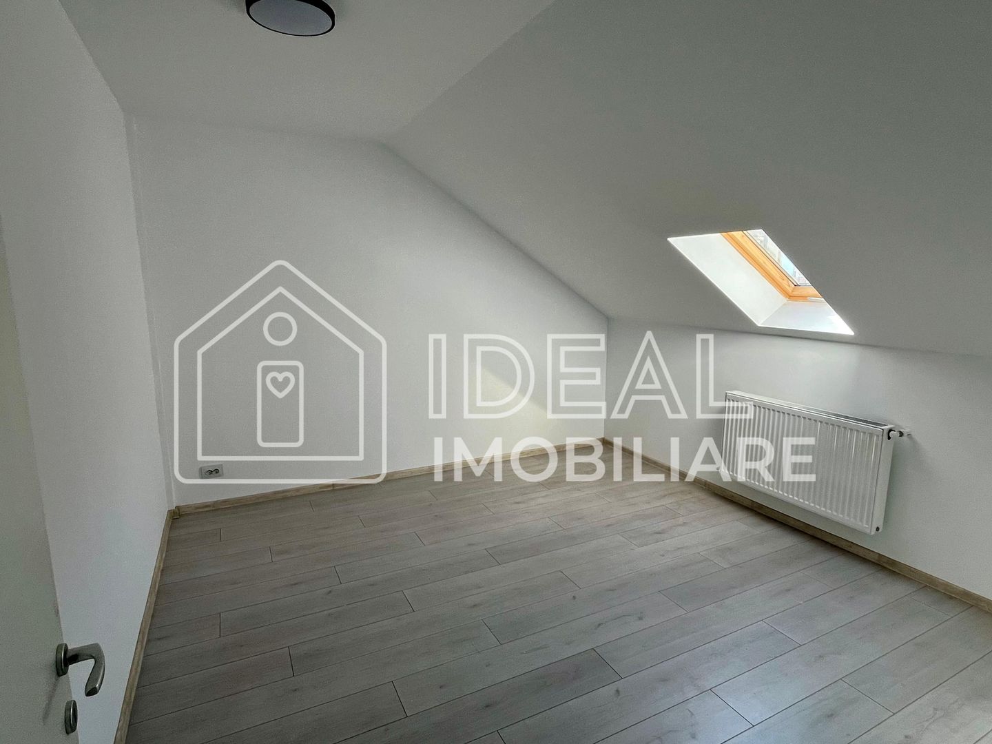 Mansardă cu 3 camere, 2 băi, 71 mp– zona Rahovei – Mihai Viteazu - Poză 3