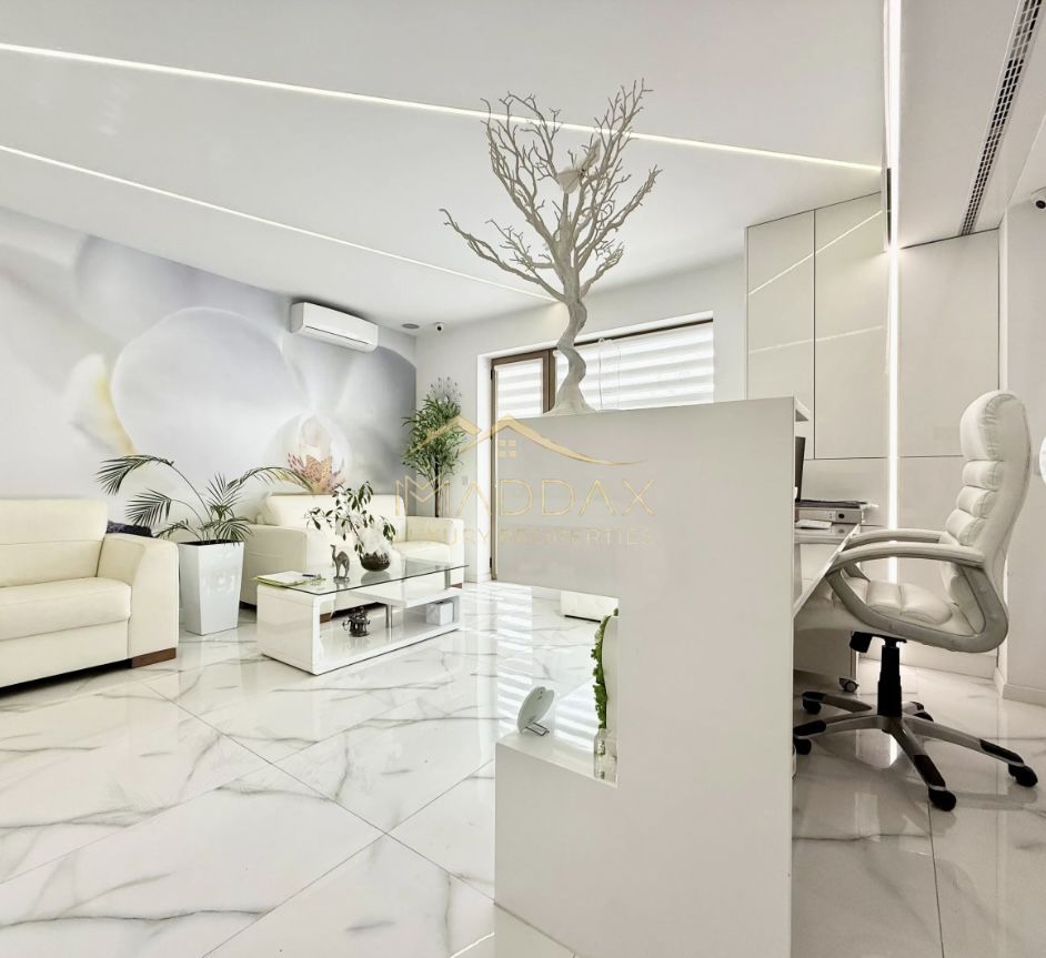 Cabinet Stomatologic**Complet Echipat**Parter//Sector 2 - Poză 1