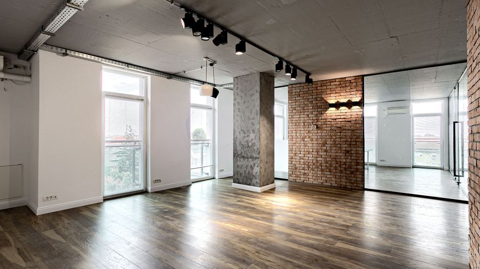 De vânzare spațiu de birouri ultracentral Arad Plazza - Poză 3