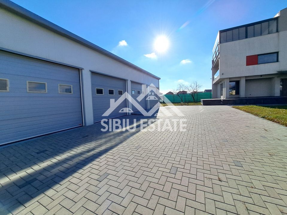 Casa Sibiu, terase panoramice, garaje, teren mare, Sura Mica - Poză 2