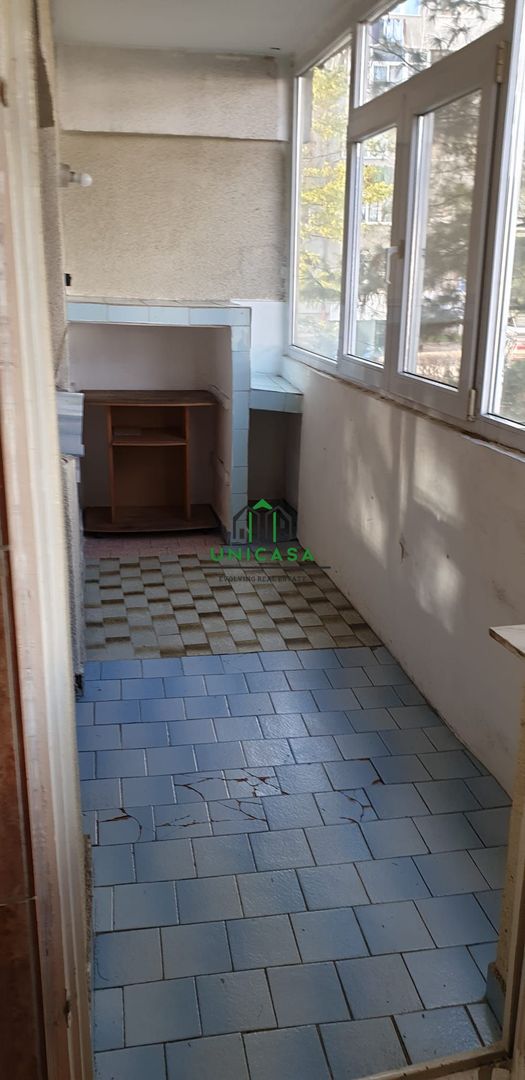 Apartament 3 camere /Calea lui Traian/Etaj 1/4 - Poză 9