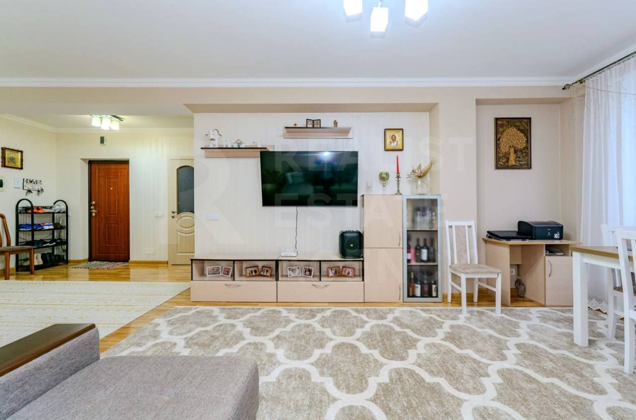 Vânzare, apartament, 3 camere , str. Alba Iulia, Buiucani - Poză 4